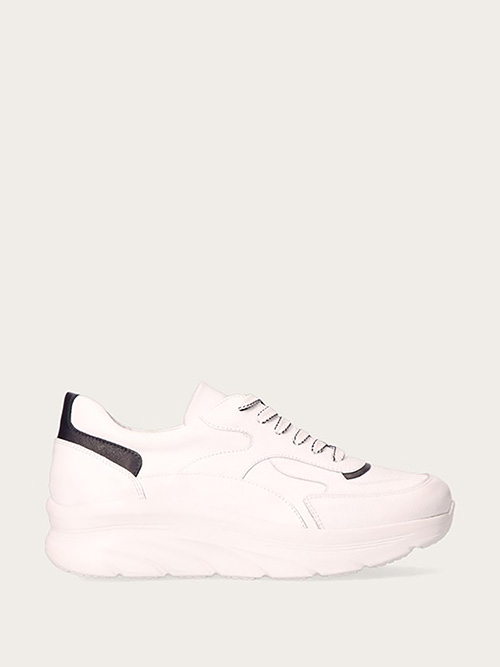 Biało - granatowe licowe sneakersy