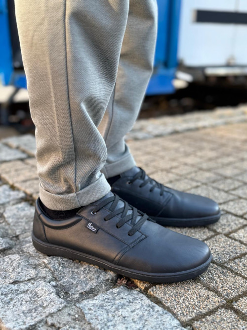 Czarne sznurowane elegancie barefoot-y